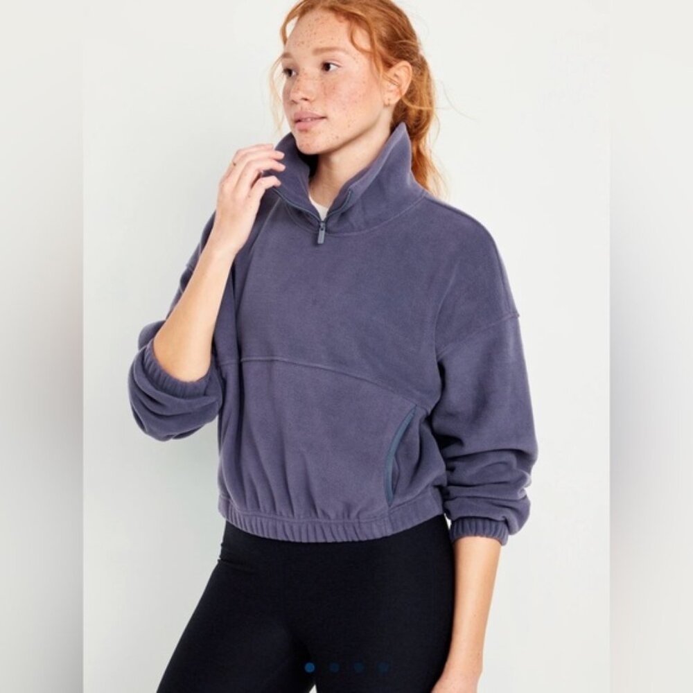 Old Navy Micro Fleece Cropped Pullover in 'Volcanic Glass', Size Large